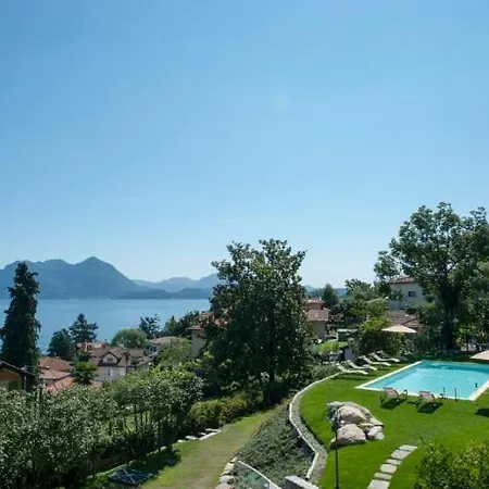 Villa Sleeps 10 Pool Air Con Wifi Baveno